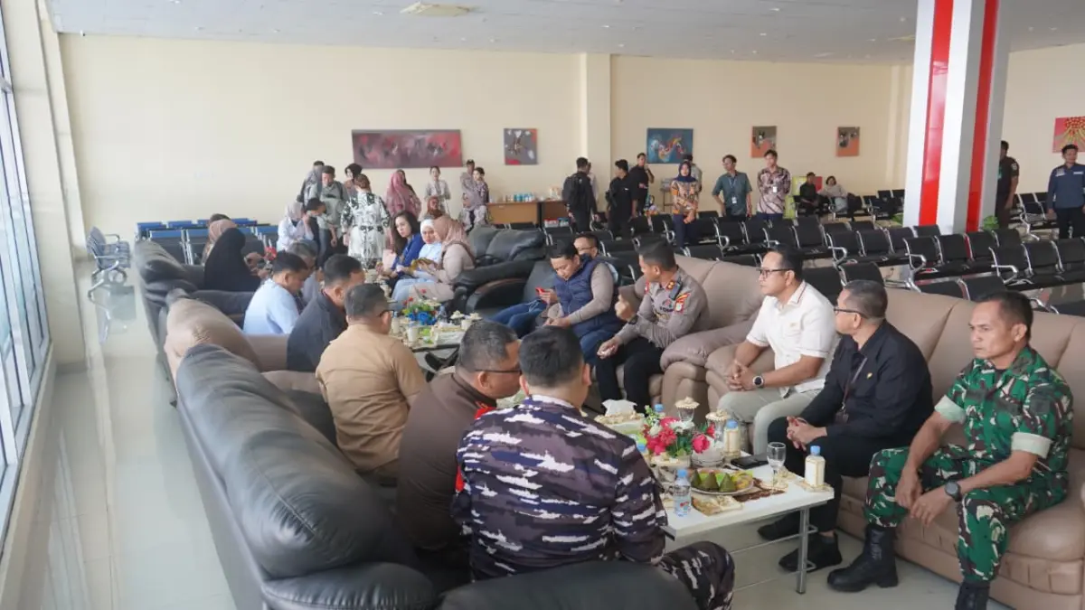 Kapolda Sulteng kunjungi Banggai, perkuat sinergi dengan pemerintah daerah dan masyarakat.