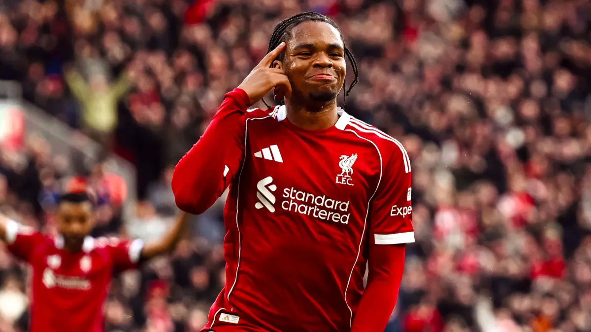 Pemain muda Liverpool, Rio Ngumoha yang tampil gemilang di Anfield.(Twitter/@LFC)