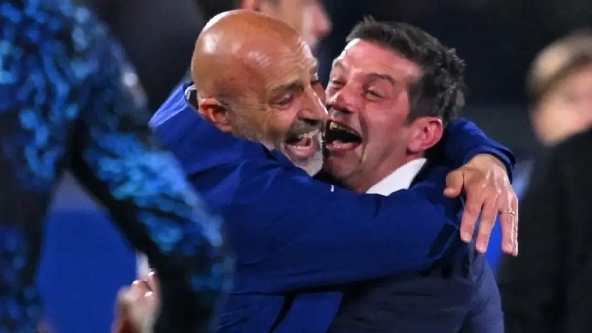 Pelatih Inter Milan, Cristian Chivu, merayakan kemenangan dramatis atas Como dalam lanjutan Serie A, Senin (13/4/2026).(inter.it)