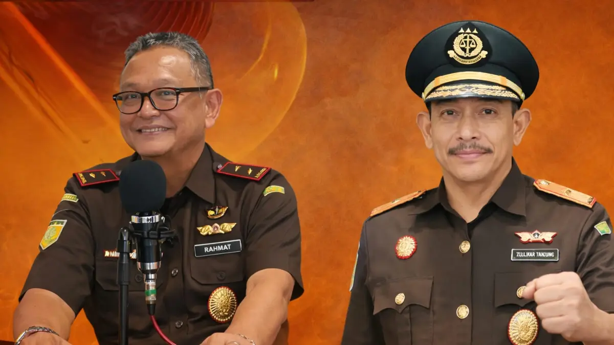 Kepala Kejaksaan Tinggi Sulawesi Tengah Nuzul Rahmat (kiri) bersama Zullikar Tanjung (kanan) dalam sebuah foto kolase. Rotasi jabatan di lingkungan Kejaksaan RI menempatkan Zullikar Tanjung sebagai Kajati Sulteng menggantikan Nuzul Rahmat.