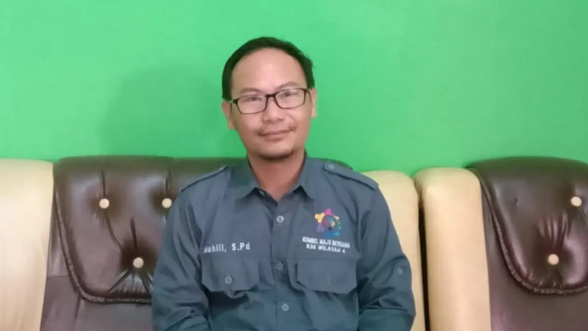Kepala SD Inpres Baru, Mahlil.(Ade Safitri/Radar Palu)