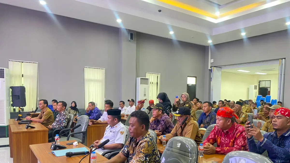 MASUK DESA: Pemerintah Provinsi Sulawesi Tengah meluncurkan Program Berani Berdering 2026 di Kota Palu, Senin (13/4/2026).(FOTO: RAHMAT FADHIL/RADAR PALU)