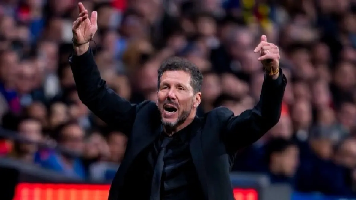  Pelatih Atletico Madrid, Diego Simeone.(Twitter/@FabrizioRomano)