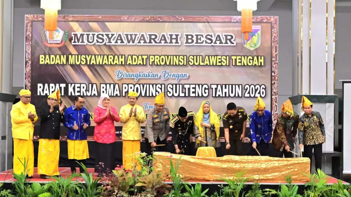 Sejumlah tokoh adat mengikuti Mubes BMA Sulteng di Palu, momentum penegasan bahwa urusan adat tak boleh diintervensi pihak mana pun. (Ro. Adpim Sulteng)