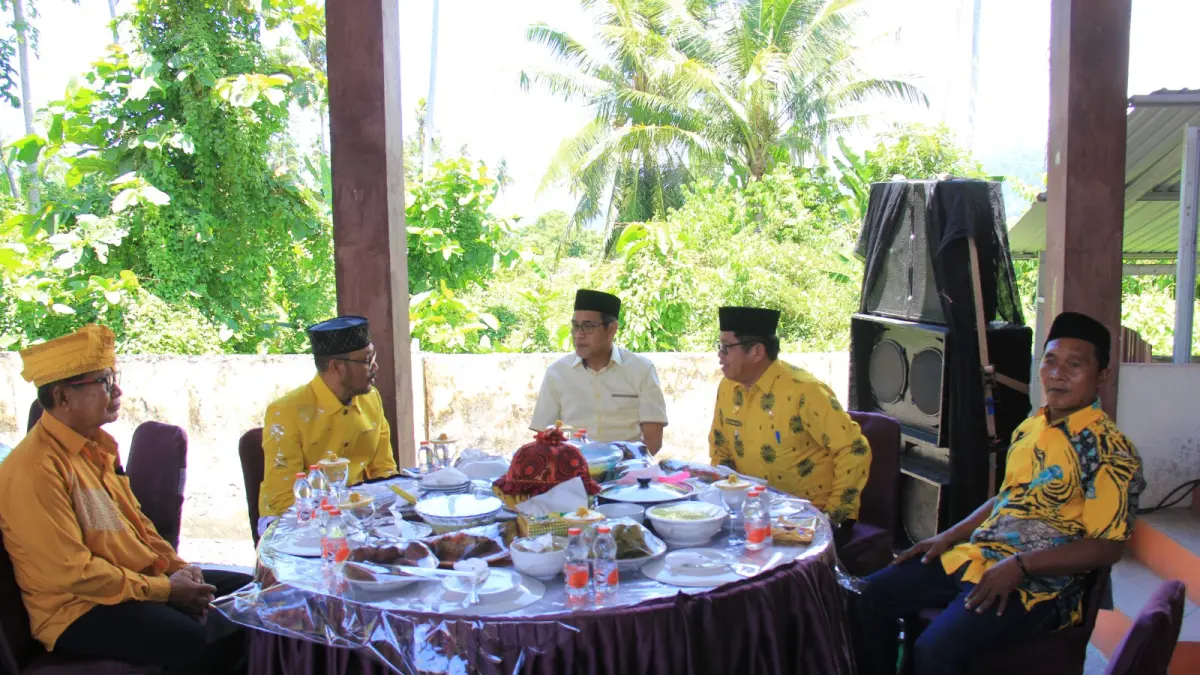 KEBERSAMAAN: Suasana Halal Bihalal 1447 Hijriah di Kecamatan Balinggi, Kabupaten Parigi Moutong, Rabu (15/4/2026).(FOTO: RAHMAT FADHIL/RADAR PALU).