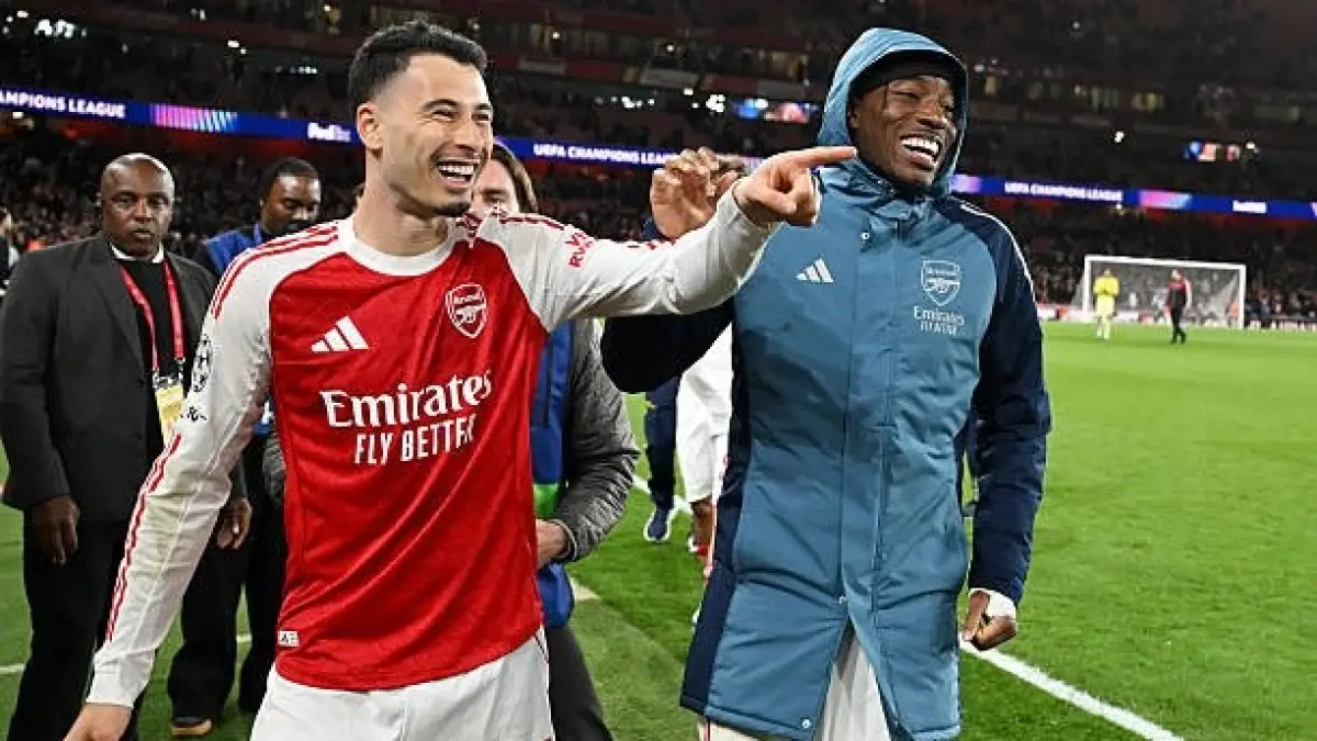  Winger Arsenal, Gabriel Martinelli (kiri) 
