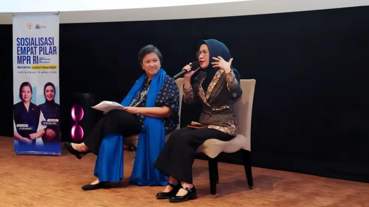  EMPAT PILAR: Sosialisasi empat pilar MPR RI bersama Wakil Ketua MPR RI Lestari Moerdijat dan Anggota MPR RI Nilam Sari Lawira,&nbsp; dirangkai dengan pemutaran Film Maira.(FOTO: ISTIMEWA/RADAR PALU). 