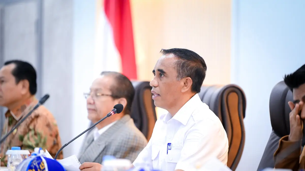 Gubernur Sulteng Anwar Hafid memaparkan data 63 konflik agraria yang berdampak pada 9 ribu KK, menyoroti persoalan sawit tanpa HGU dan tumpang tindih izin tambang di Sulawesi Tengah.(Ro Adpim Sulteng)