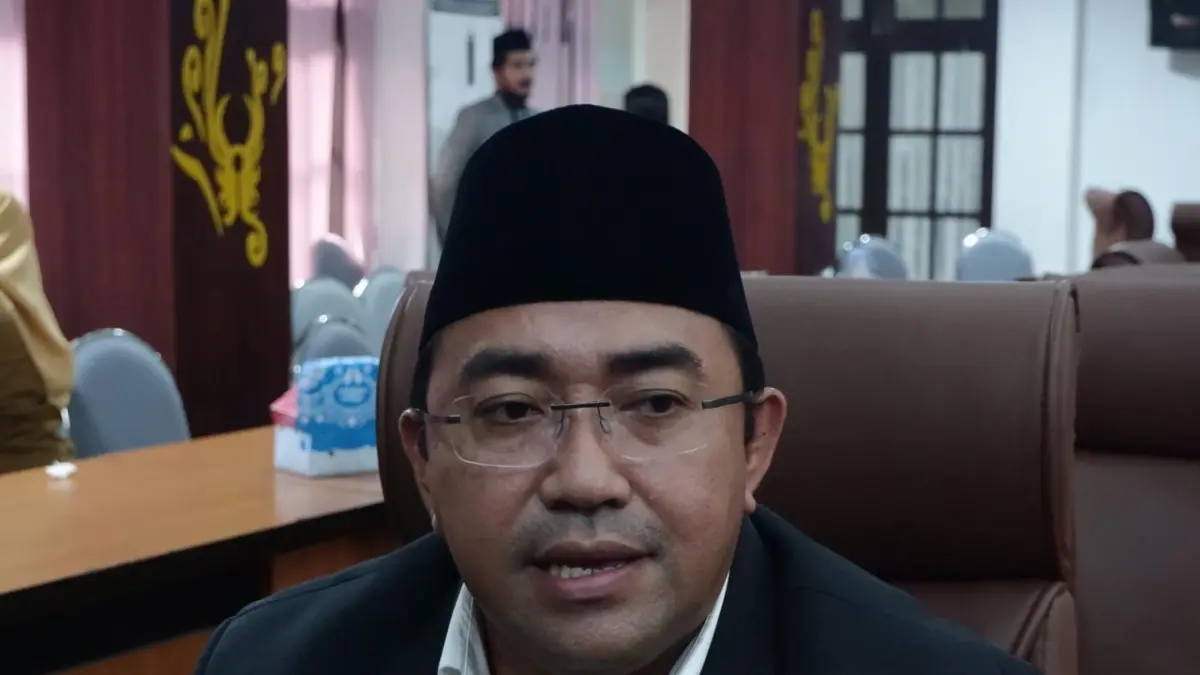 Anggota Pansus DPRD Kota Palu, Alfian Chaniago (Annisa Wibdy/Radar Palu)