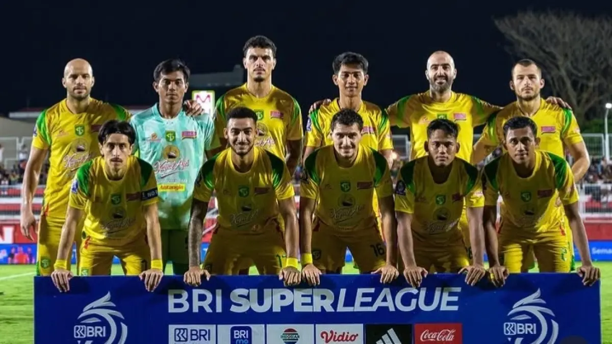 Persebaya Surabaya menundukkan tuan rumah Malut United dengan skor 2-0 dalam lanjutan pekan ke-29 BRI Super League 2025/2026, Kamis (23/4/2026).(Instagram/@officialpersebaya)