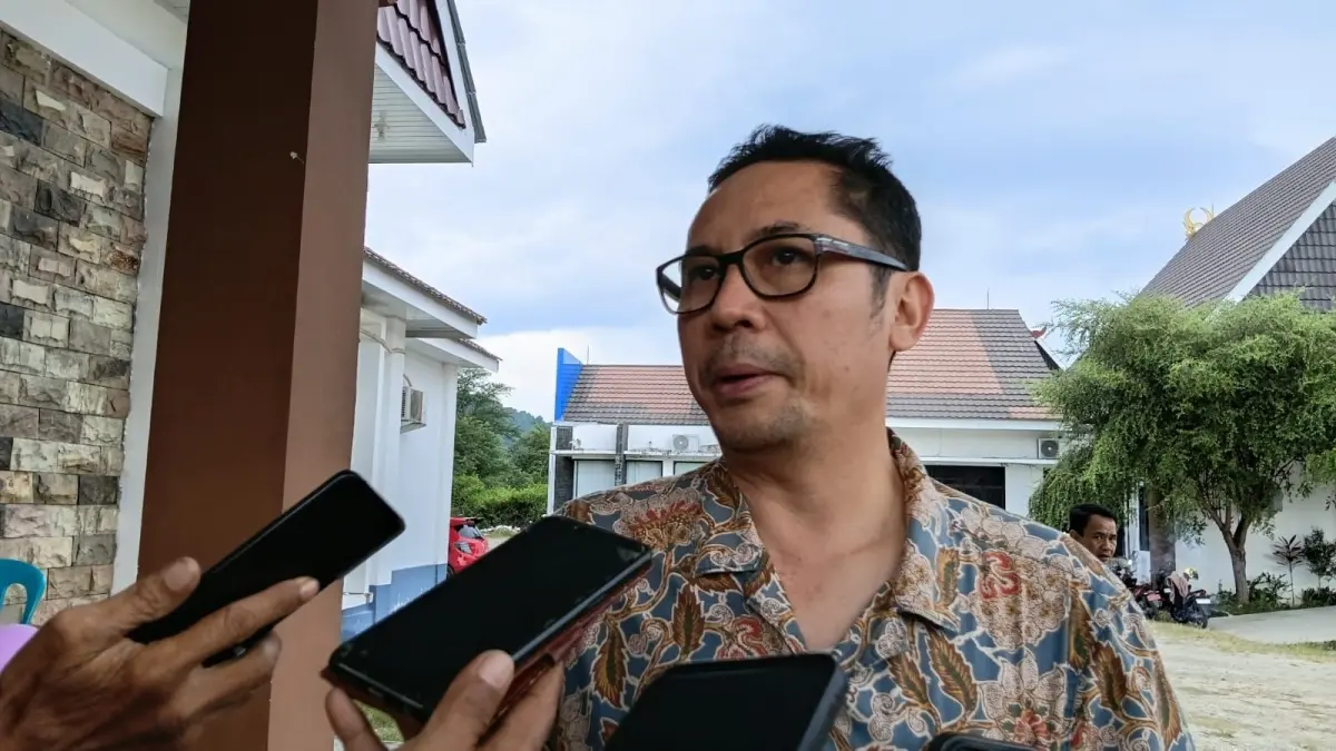 Roland Franklin (FOTO: ANGEL SUMBARA/RADAR PALU).