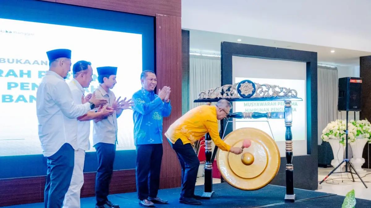 DIBUKA: Wabup Banggai, Furqanuddin Masulili membuka kegiatan Musda I HIPKA Kabupaten Banggai, Minggu (26/4/2026).(FOTO: NENDRA PRASETYA/RADAR PALU).
