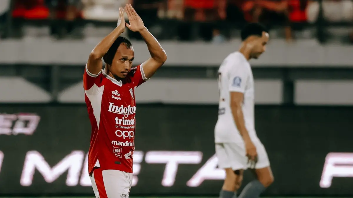Bali United menundukkan PSM Makassar dengan skor 2-0 pada pekan ke-30 BRI Super League 2025/26 di Stadion Kapten I Wayan Dipta, Senin (27/4).(Instagram/@BaliUtd)
