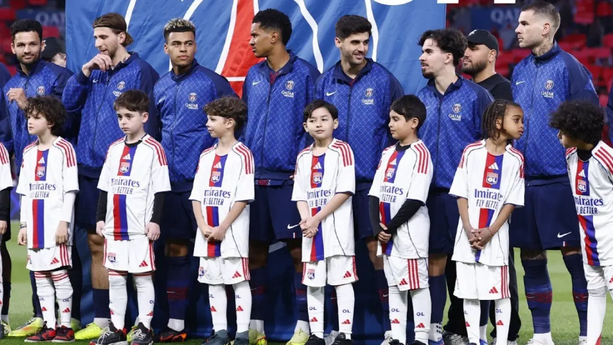 Paris Saint-Germain (PSG) akan menjamu Bayern Munchen pada leg pertama di Parc des Princes, Rabu dini hari (29/4/2026).(Twitter/@psg_espanol)