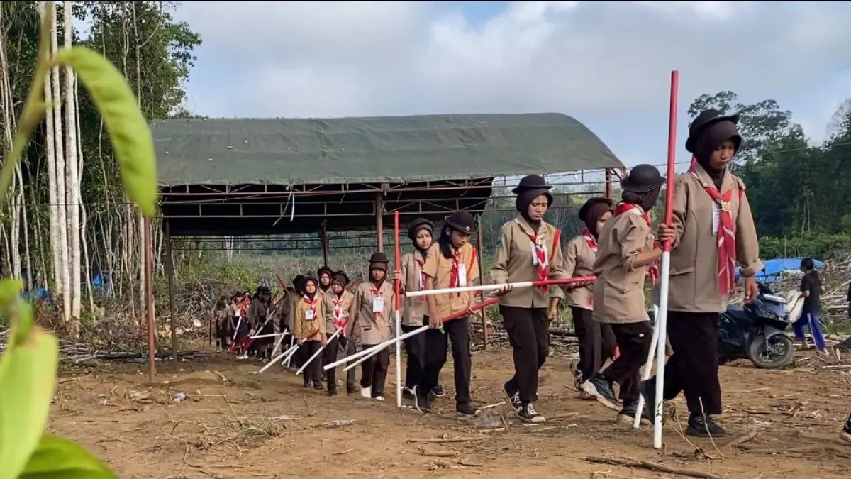 Sebanyak 1.300 lebih Pramuka Penegak, Pandega, dan Satuan Karya Pramuka se-Kabupaten Morowali Utara mengikuti Jambore Cabang III Baden Powell Day 2026 di Bumi Perkemahan Talandaka, Beteleme.(Erik Tamalagi untuk Radar Palu)