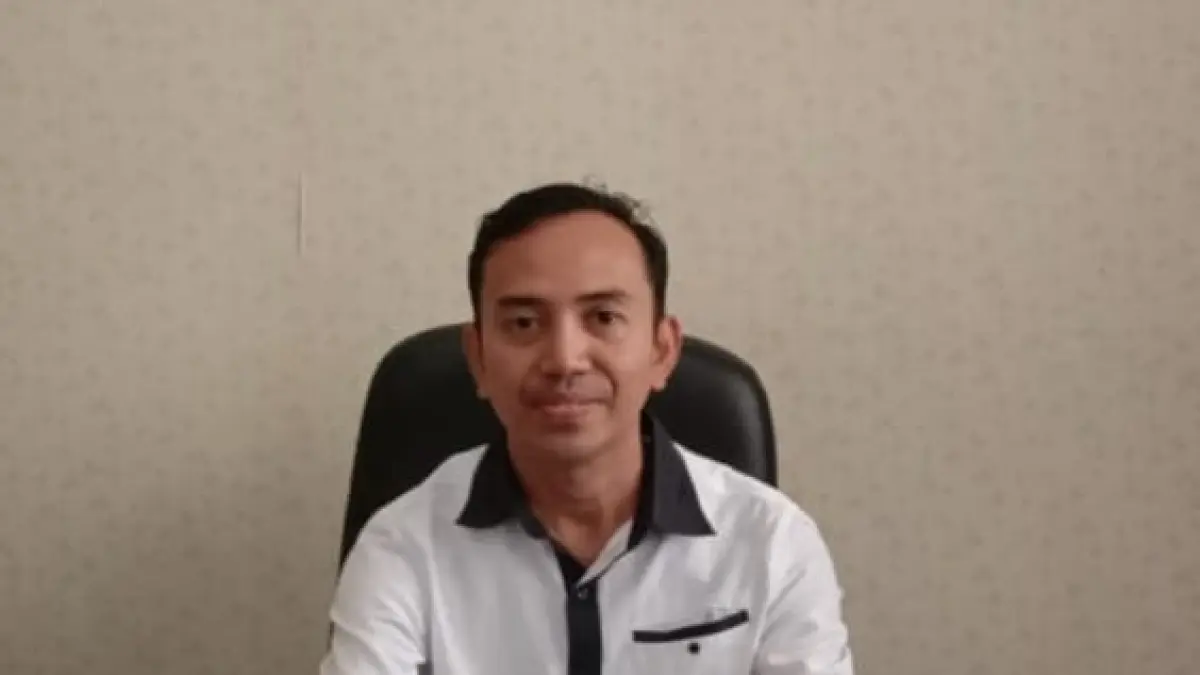 Kepala Sekolah SDN 15 Palu, Yusuf (Ade SafitriRadar Palu)
