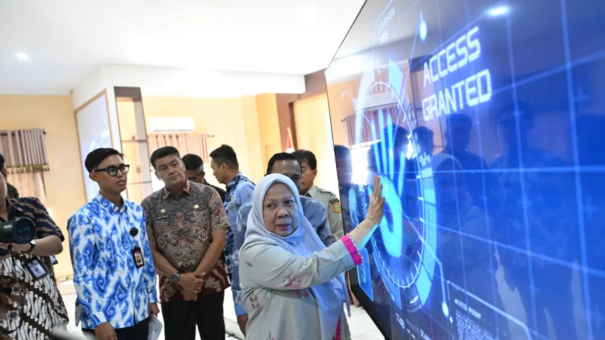 Wagub Reny Lamadjido saat membuka rakor TPH, dorong program BERANI Makmur dan ekspor durian Sulteng. (Ro. Adpim Sulteng)