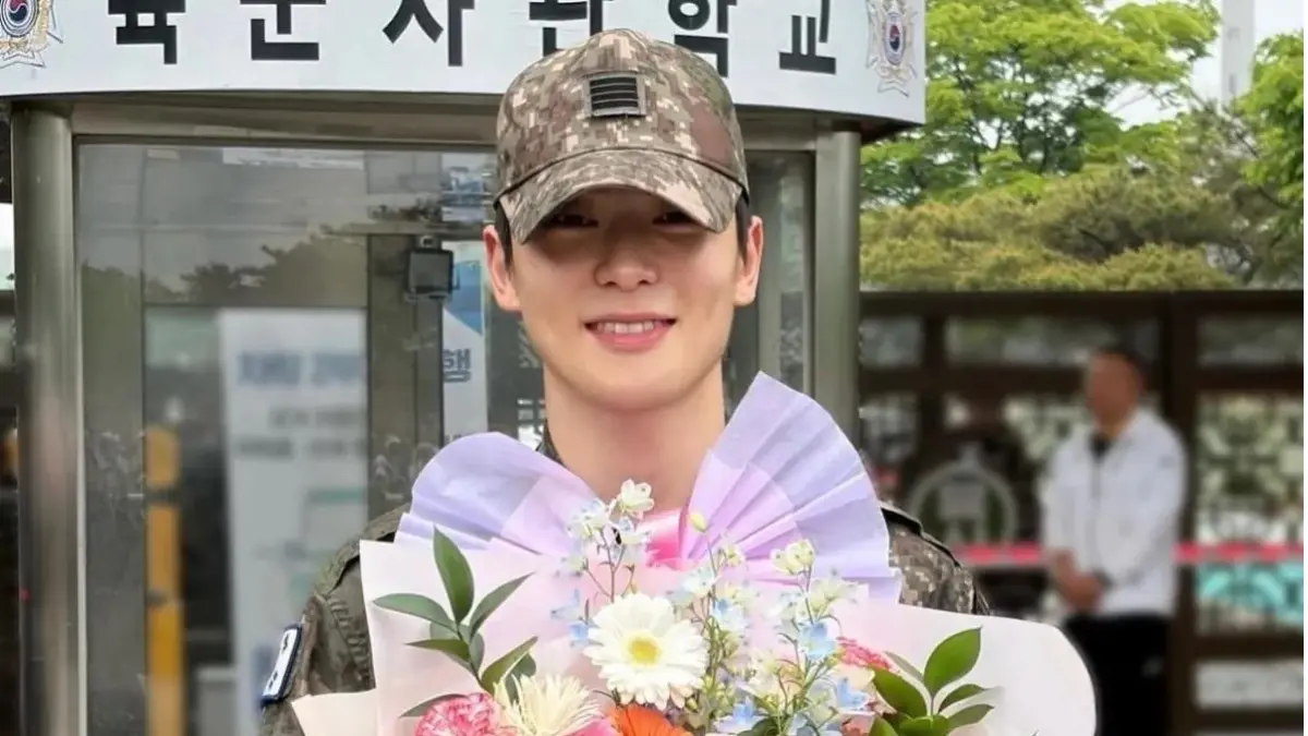 Jaehyun, anggota grup idola K-Pop NCT resmi menyelesaikan tugas wajib militer (wamil) Korea Selatan. (Instagram @nct)
