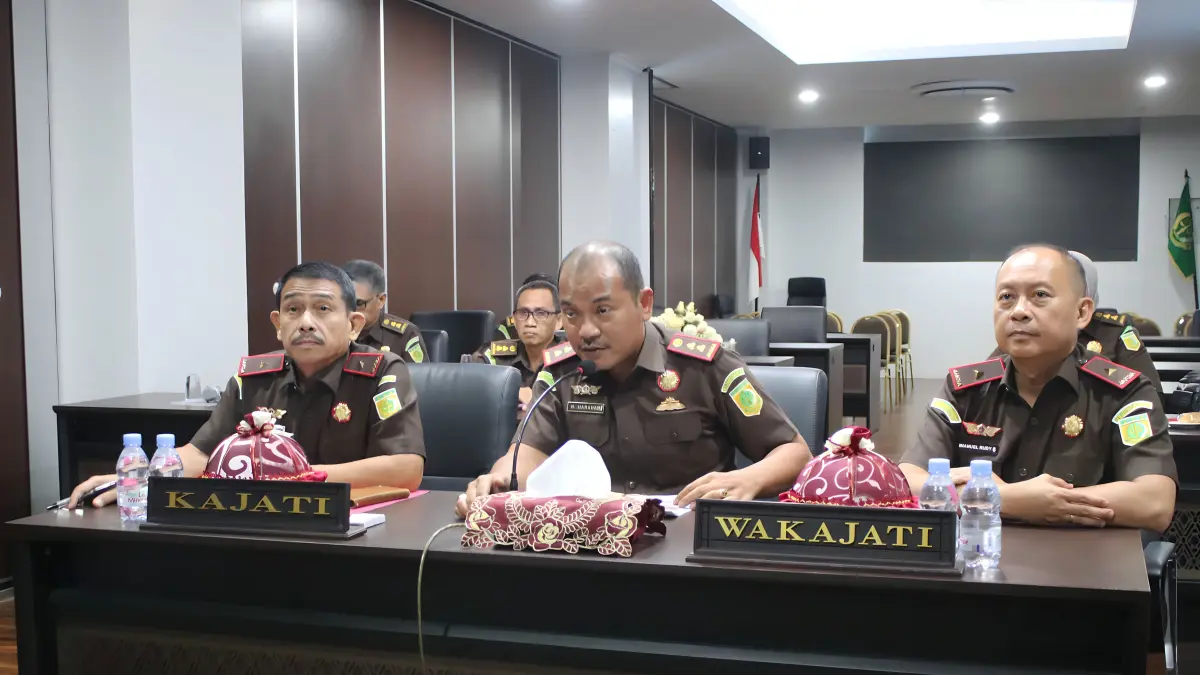 Kejati Sulteng mengedepankan keadilan restoratif dengan menyelesaikan dua perkara secara damai dan humanis.
