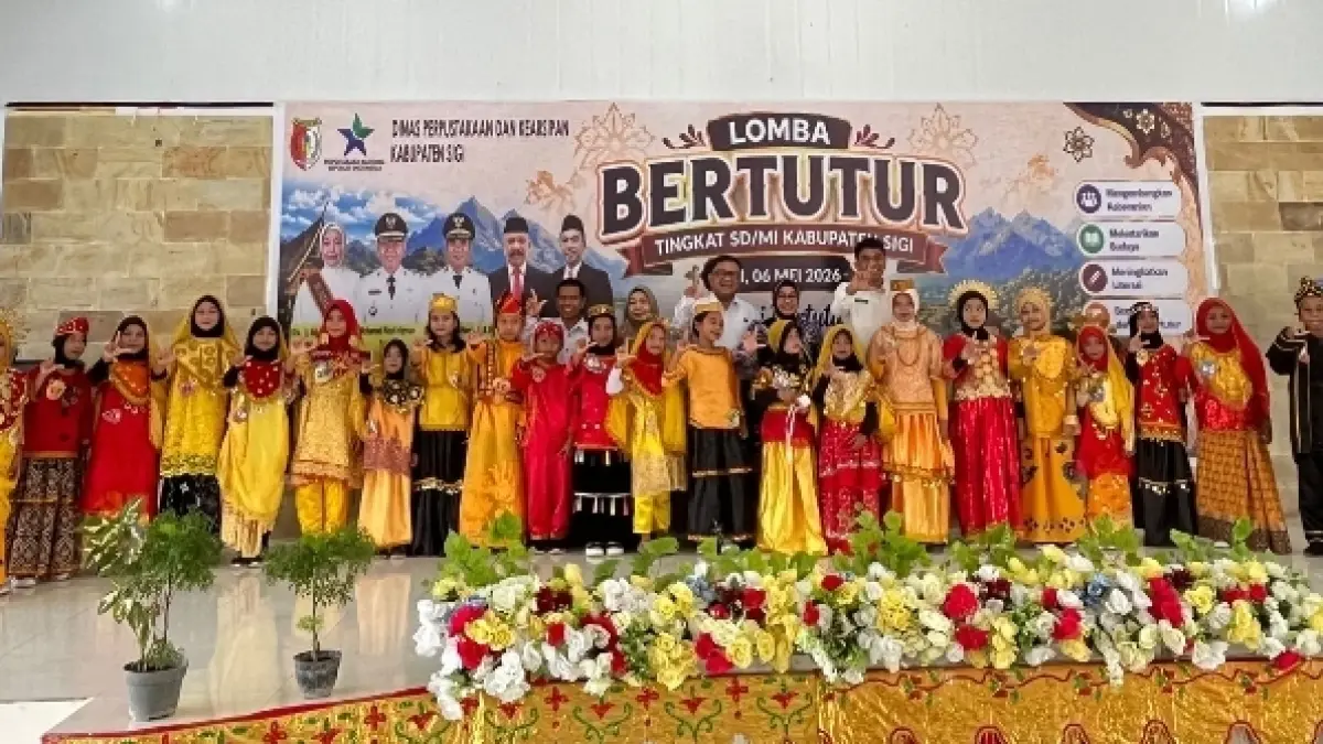 BERTUTUR: Dinas Perpustakaan dan Kearsipan Kabupaten Sigi menggelar lomba bertutur tingkat SD dan MI se-Kabupaten Sigi, Rabu (6/6/2026).(FOTO: ANGEL SUMBARA/RADAR PALU)