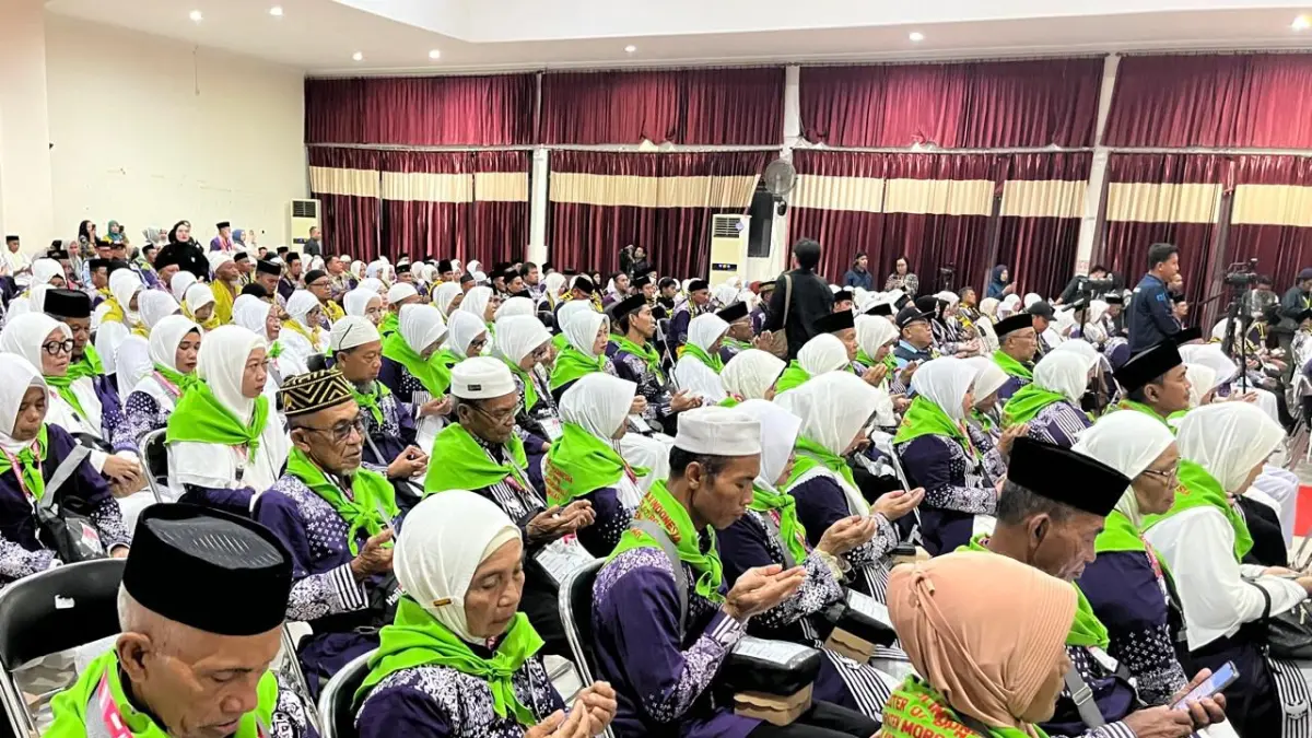 HAJI : Pemkab Sigi, memberangkatkan  100 jamaah calon haji ke tanah suci untuk menunaikan ibadah haji tahun 2026.(FOTO: ANGEL SUMBARA/RADAR PALU).