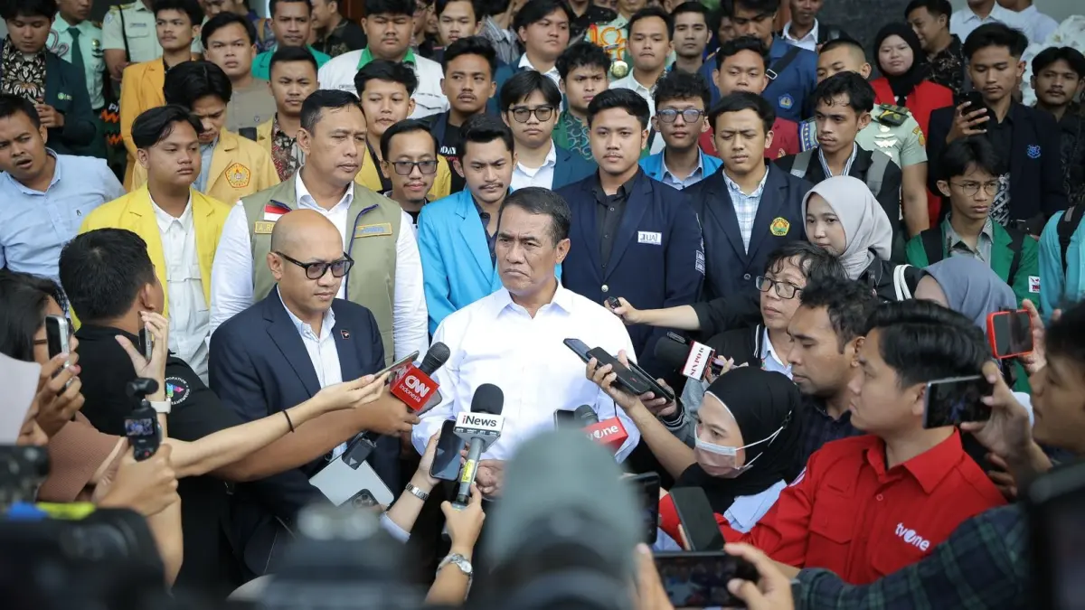 Mentan Amran usai diskusi bersama Badan Eksekutif Mahasiswa (BEM) dari seluruh Indonesia pada Rabu (6/52026).