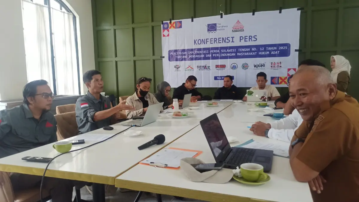 KARAMHA meminta Pemprov Sulteng segera merevisi SK Panitia MHA dan mempercepat penerbitan pergub sebagai langkah implementasi Perda pengakuan serta perlindungan masyarakat hukum adat di Sulawesi Tengah.