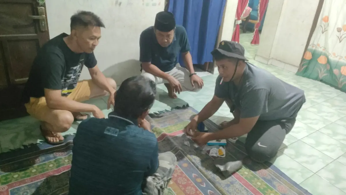 TERBONGKAR: Peredaran narkoba di wilayah Bualemo, Kabupaten Banggai kembali terbongkar. (FOTO: NENDRA PRASETYA/RADAR PALU)