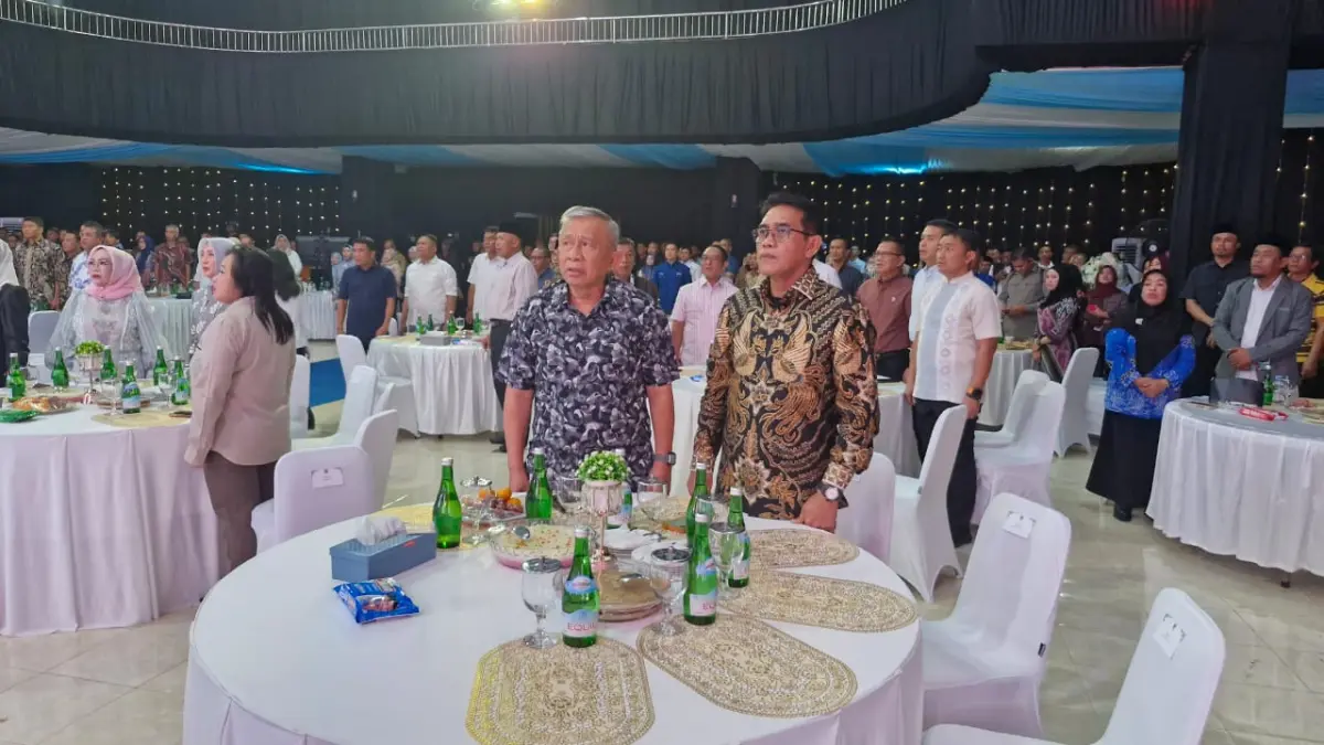 LANGKAH AWAL : Bupati Parimo, H. Erwin Burase, menghadiri launching logo, maskot dan jingel Porprov X Sulawesi Tengah di Gedung Serbaguna Achmad Hadie, Morowali, Selasa (12/5/2026).(FOTO: ISTIMEWA/RADAR PALU).