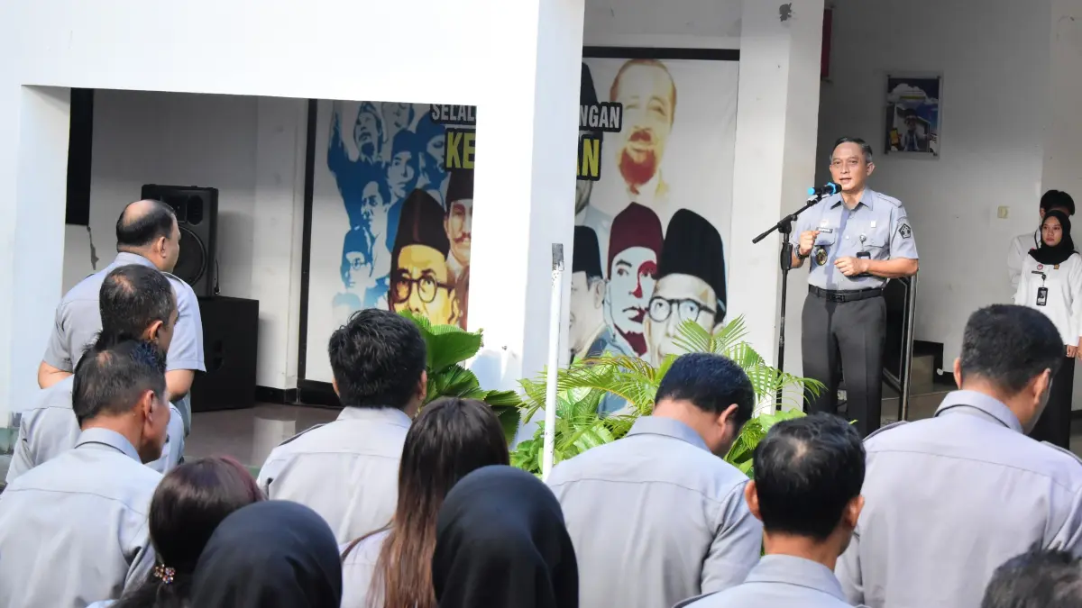 Kanwil Kemenkum Sulteng melaksanakan apel pagi yang dipimpin oleh Kepala Divisi Peraturan Perundang-undangan dan Pembinaan Hukum (P3H), Sopian.