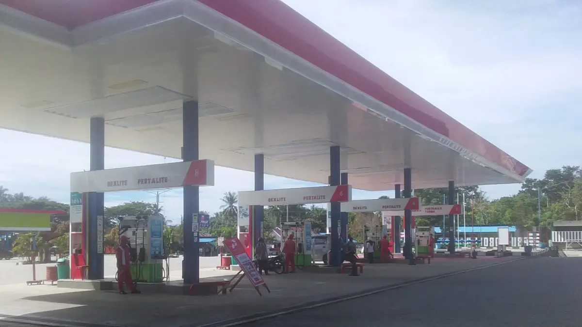 Pertamina Patra Niaga Regional Sulawesi memastikan dispenser BBM di SPBU Toboli, Parigi Moutong, masih sesuai standar tera usai muncul keluhan konsumen di media sosial.