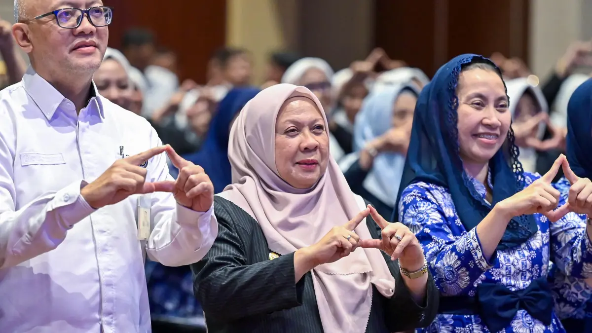 Wakil Gubernur Sulawesi Tengah Reny A. Lamadjido membuka Rakerda VI APJI Sulteng di Sriti Convention Hall, Palu. (Ro. Adpim Sulteng)