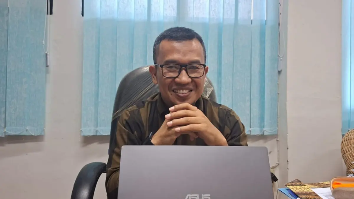 Pelaksana Tugas (Plt) Asisten Bidang Perekonomian dan Pembangunan Kota Palu, Rahmat Mustafa. (Annisa Tri Yusnida/Radar Palu)