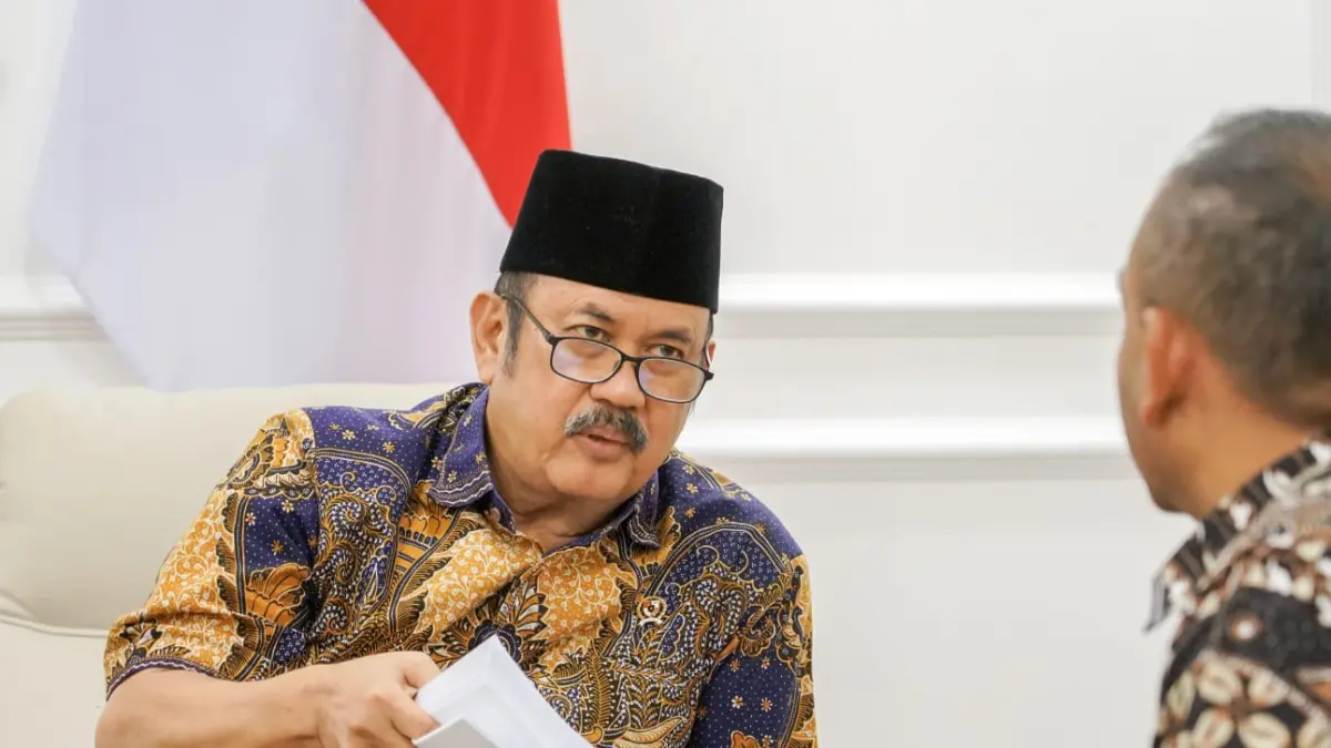 Menteri PPN/Kepala Bappenas Rachmat Pambudy saat membahas penguatan pelindungan pekerja migran Indonesia bersama Menteri P2MI di Jakarta, Selasa (26/5).(Dok. Bappenas)