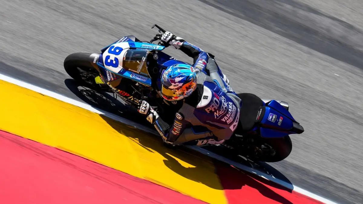  Pembalap binaan Yamaha Racing Indonesia, Arai Agaska, terus menggali pengalaman pada musim perdananya di ajang World Sportbike. 