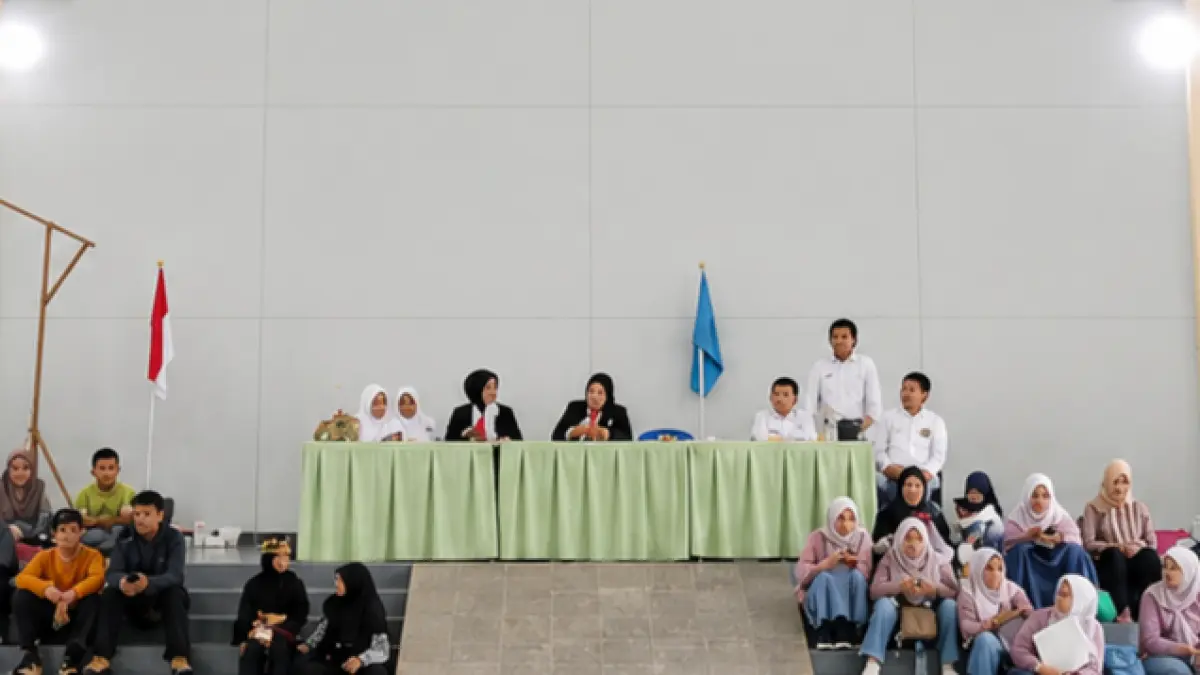Kondisi penjurian seleksi O2SN tingkat SD Kota Palu di Aula SDN Model Terpadu Madani Palu, Sabtu (6/6/2026). Foto: Ade Safitri/Radar Palu)