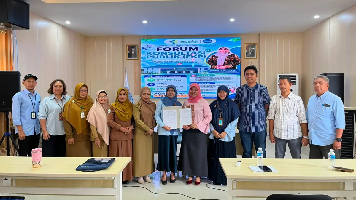 Forum Konsultasi Publik yang digelar Poltekkes Kemenkes Palu, Senin (8/6), menghadirkan berbagai narasumber untuk berdialog terkait peningkatan layanan publik.Foto: Taswin/Radar Palu&nbsp;