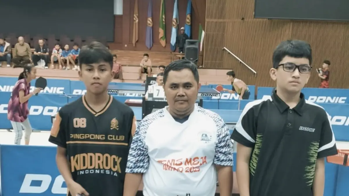 
INTERNASIONAL : Aatlet tenis meja asal Kabupaten Banggai, Sulawesi Tengah, Muhammad Fahmil Burhan Latara (kiri) tampil pada 2nd STIGA ASEAN Table Tennis Championship Challenge 2026.(Istimewa)
