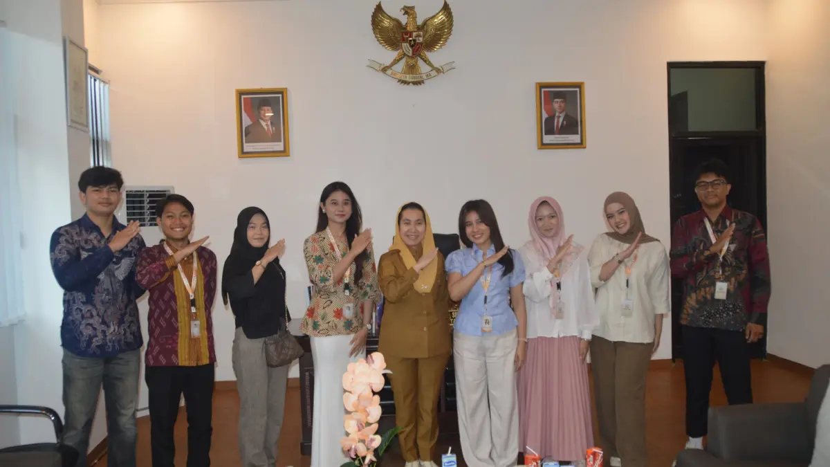 Komunitas Rumah Asa saat audiens dengan pemerintah Kota Palu diterima Wakil Walikota Palu, Imelda Liliana Muhidin di Palu. FOTO: Humas Pemkot Palu.
