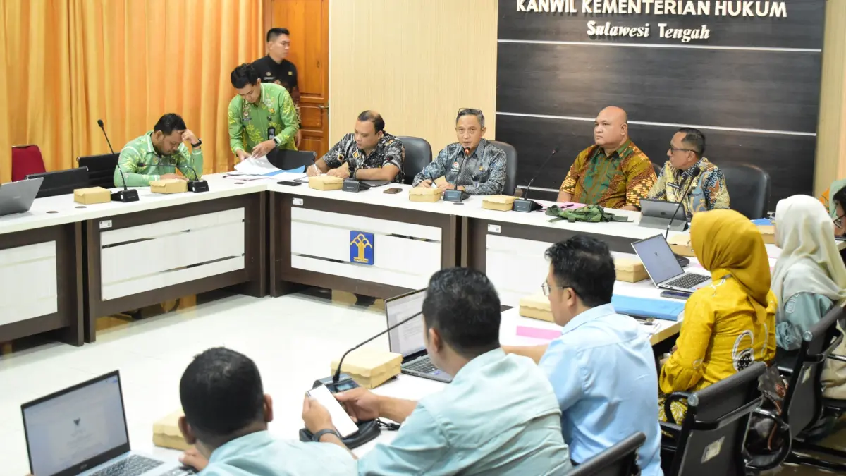 Kanwil Kemenkum Sulteng) memfasilitasi harmonisasi Rancangan Peraturan Bupati Poso tentang Rencana Detail Tata Ruang (RDTR) Kawasan Perkotaan Poso Tahun 2026–2046, Kamis (11/6/2026), di Aula Kebangsaan, Kanwil Kemenkum Sulteng.