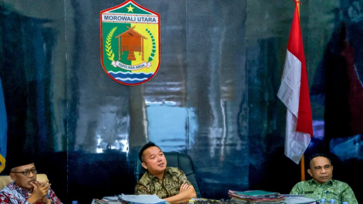 EVALUASI: Rapat evaluasi program dipimpin Bupati Morut, Delis Julkarson Hehi, Kamis (11/6/2026).(FOTO: ISTIMEWA/RADAR PALU)