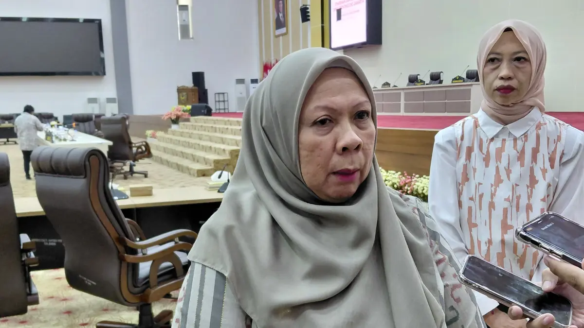 Wakil Gubernur Sulawesi Tengah, dr. Reny Arniwaty Lamadjido, mengingatkan pentingnya pengawasan ketat penjualan obat di minimarket dan supermarket. FOTO: Fitri/Radar Palu&nbsp;