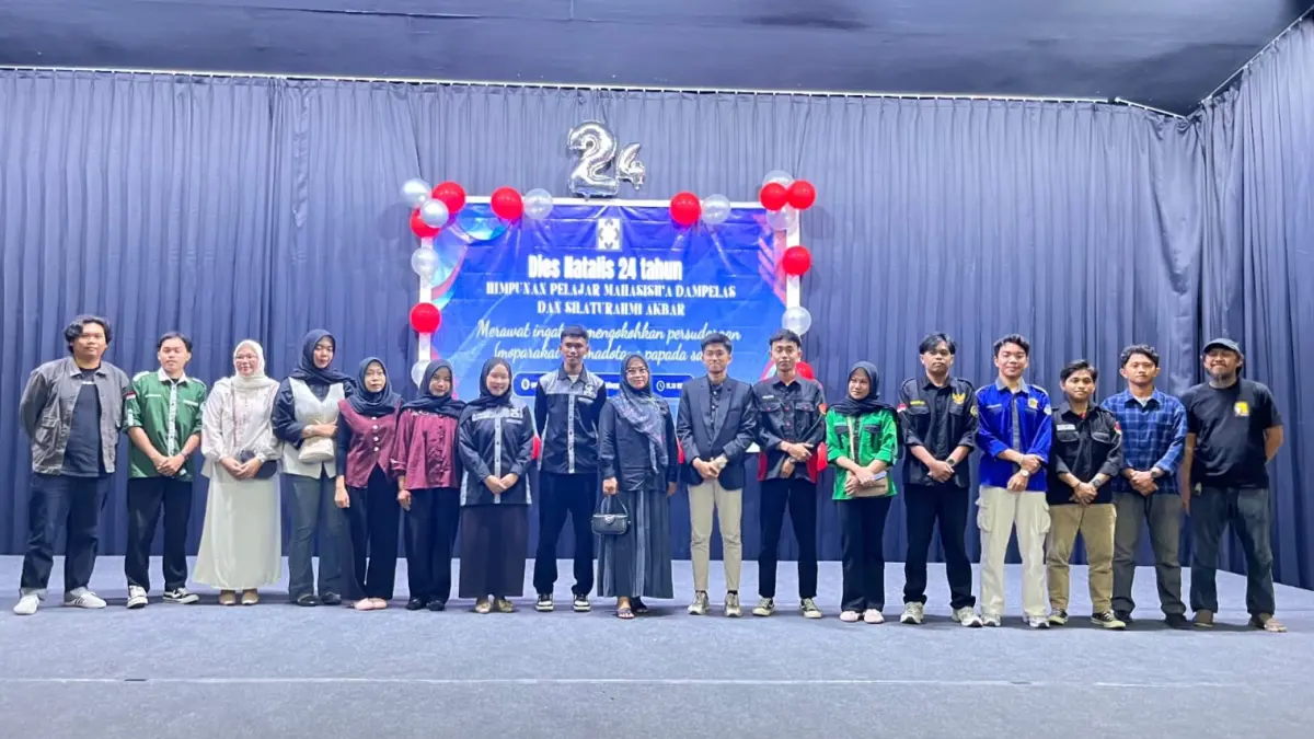 HPMD menggelar peringatan Milad ke-24 dan dirangkaikan dengan dialog kebudayaan bertema “Dampelas Bertahan: Menjaga Identitas Daerah di Tengah Arus Modernisasi” pada Minggu (14/6) malam di Gedung Kesenian Kota Palu.