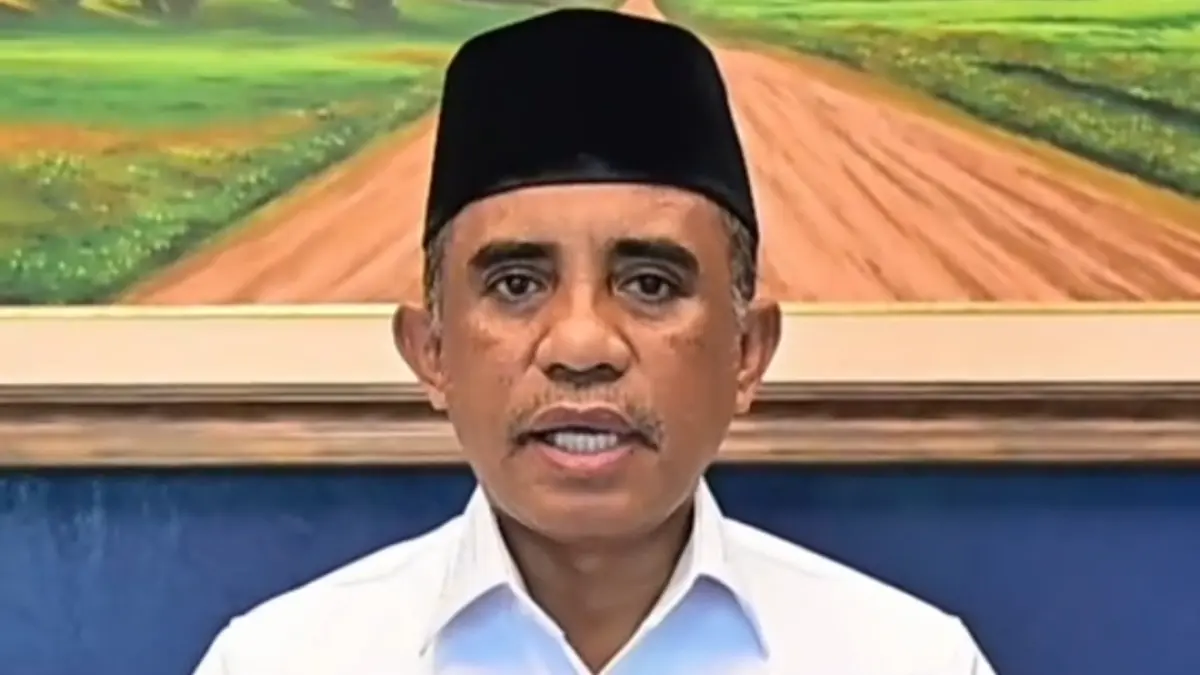 Gubernur Sulawesi Tengah Anwar Hafid menyampaikan instruksi kepada bupati dan wali kota di wilayah terdampak gempa M 6,7 agar segera melakukan evakuasi korban, membuka posko darurat, serta menyiapkan dapur umum bagi masyarakat terdampak, Selasa (16/6/2026). Foto: Istimewa.
