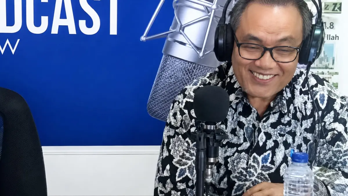 Kepala Laboratorium Palu-Koro FMIPA Universitas Tadulako, Ir. Dr. Abdullah, saat menjadi narasumber Podcast Radar Palu.