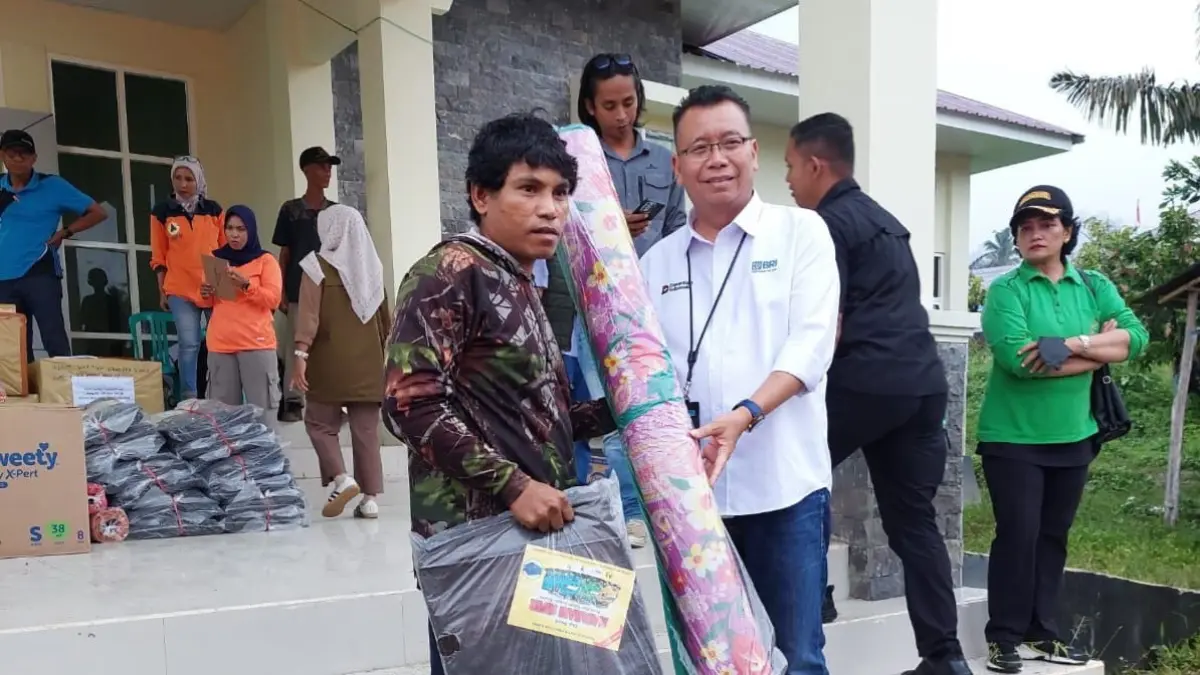 BRI Peduli menyalurkan bantuan tanggap bencana kepada warga terdampak gempa Sigi 6,7 SR di Kecamatan Nokilalaki.