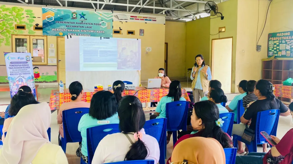 Kegiatan bertajuk “Pemberdayaan Berbasis Tugas Kesehatan Keluarga dalam Kemandirian Pencegahan Tuberkulosis Menuju Desa Siaga Tuberkulosis” di Desa Tagolu, Kecamatan Lage, Kabupaten Poso.