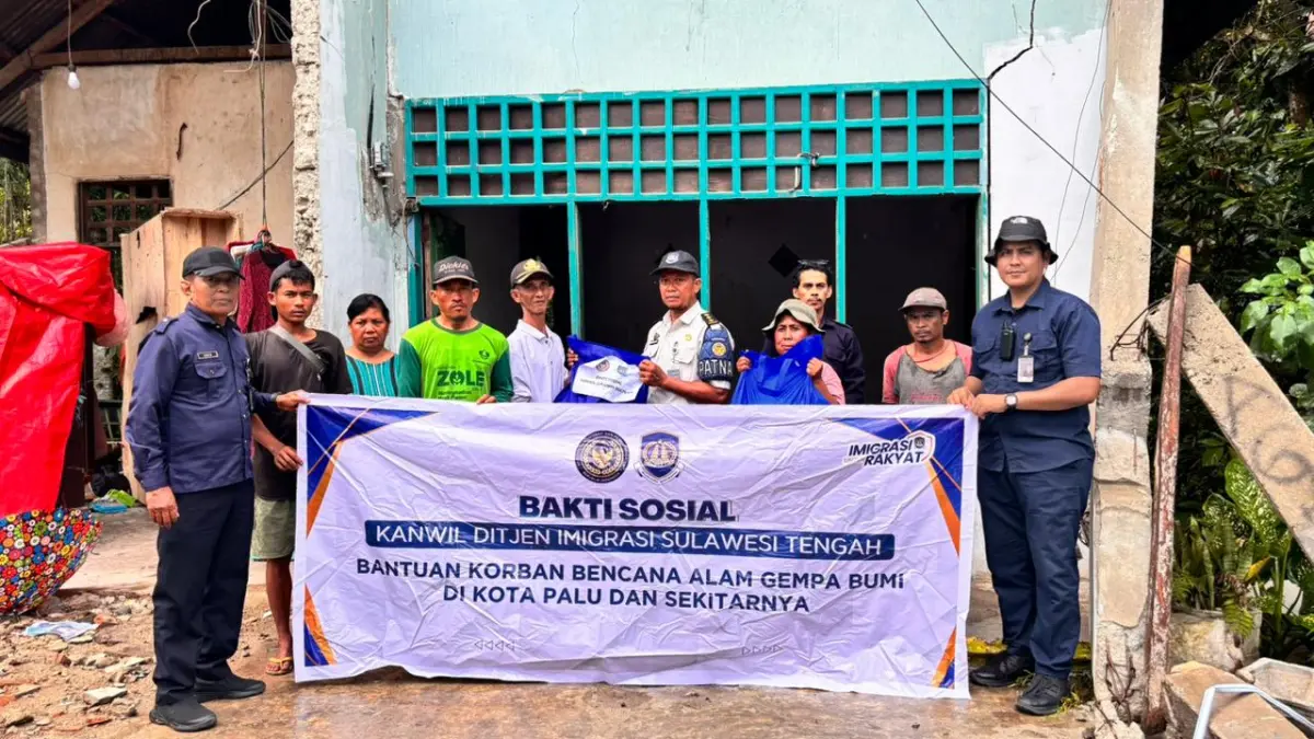Kantor Wilayah Direktorat Jenderal Imigrasi Sulawesi Tengah menyalurkan bantuan kemanusiaan kepada korban gempa bumi di Kabupaten Sigi, Selasa (23/6/2026).