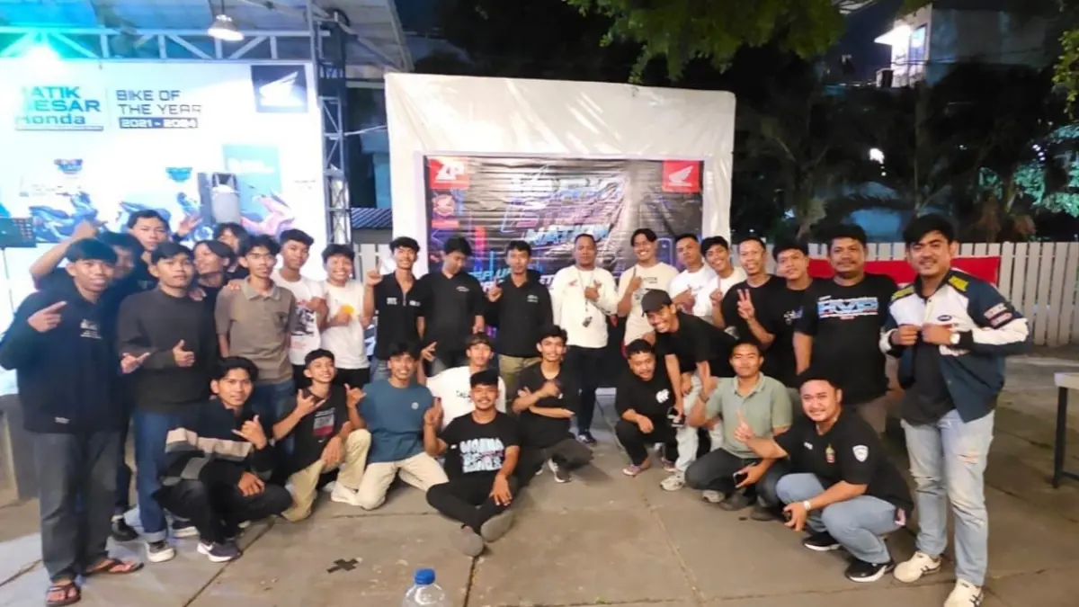 Sejumlah pengguna dan pecinta Honda Vario berkumpul di kegiatan Vario Street Nation Palu. Foto: Istimewa&nbsp;