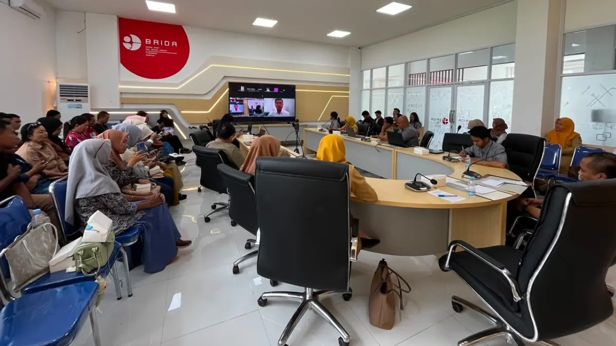 Sosialisasi Penguatan Branding UMK dan Koperasi Merah Putih yang berlangsung di Kantor BRIDA Kabupaten Banggai, Selasa, (23/6/2026).